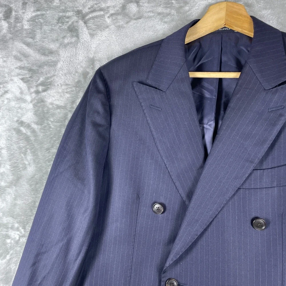 Suitsupply item excellent